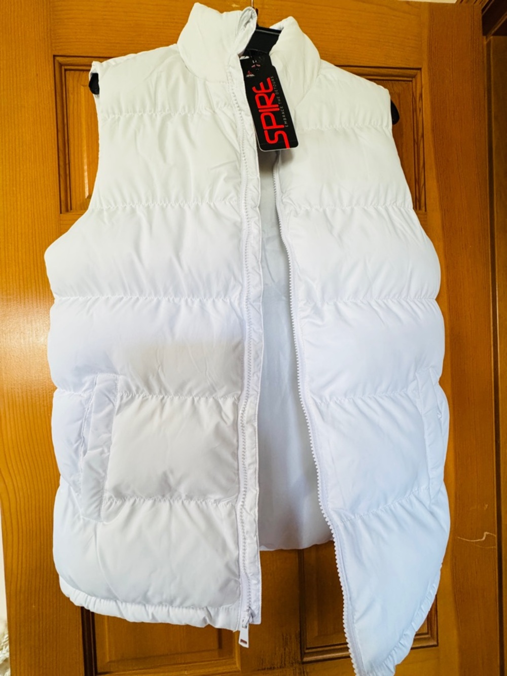 Aspire White Quilted Puffer Vest with Tag